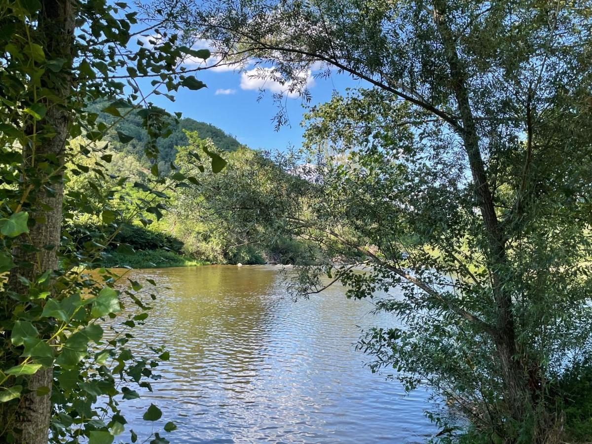 Camping Avec Piscine Et Riviere A Tournon Sur Rhone Ardeche Luaran gambar