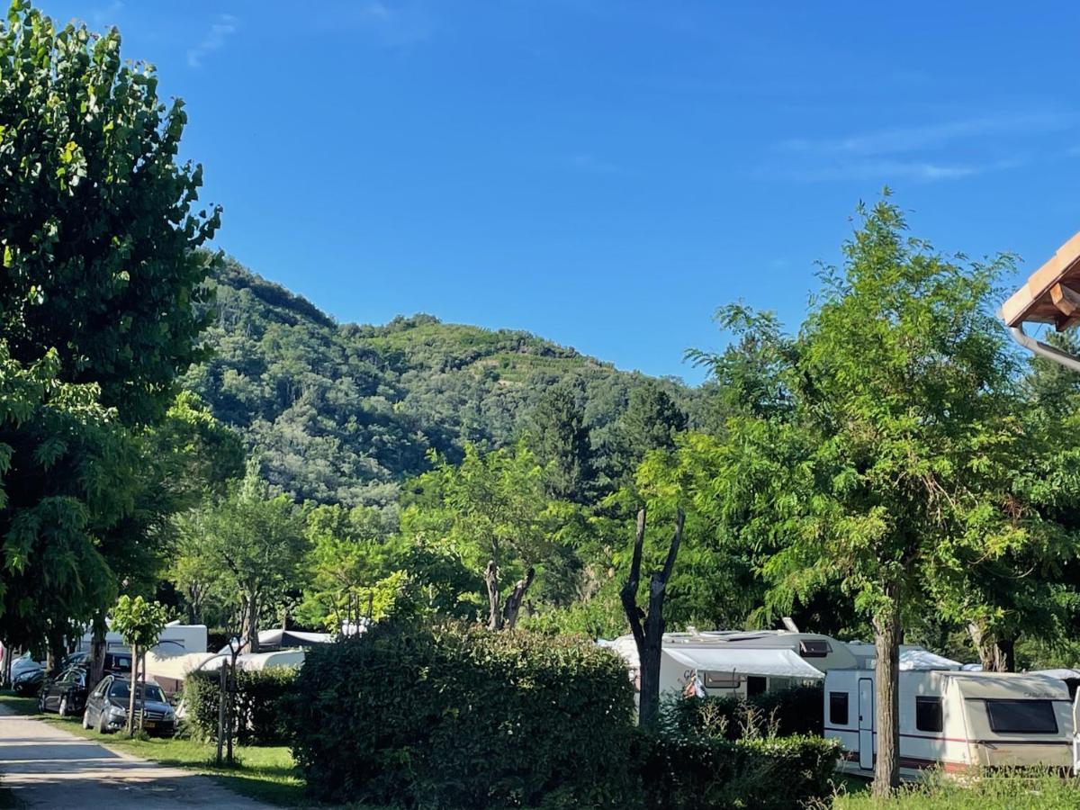 Camping Avec Piscine Et Riviere A Tournon Sur Rhone Ardeche Luaran gambar