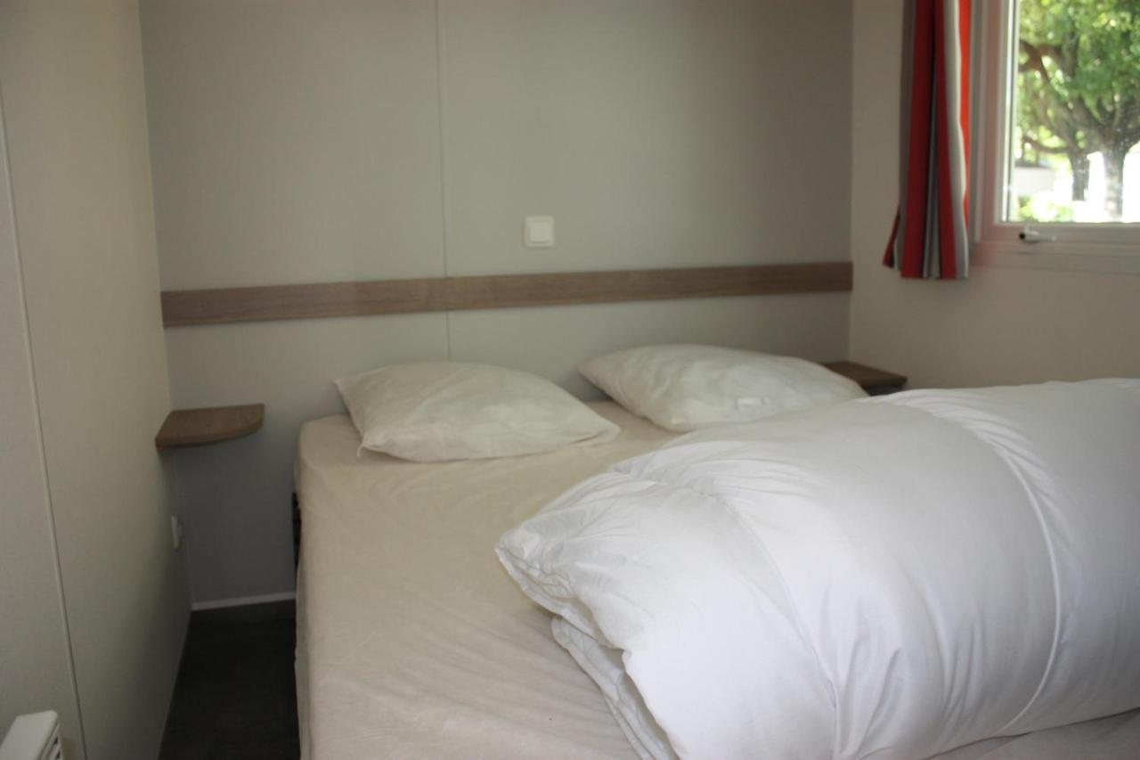 Camping Avec Piscine Et Riviere A Tournon Sur Rhone Ardeche Luaran gambar