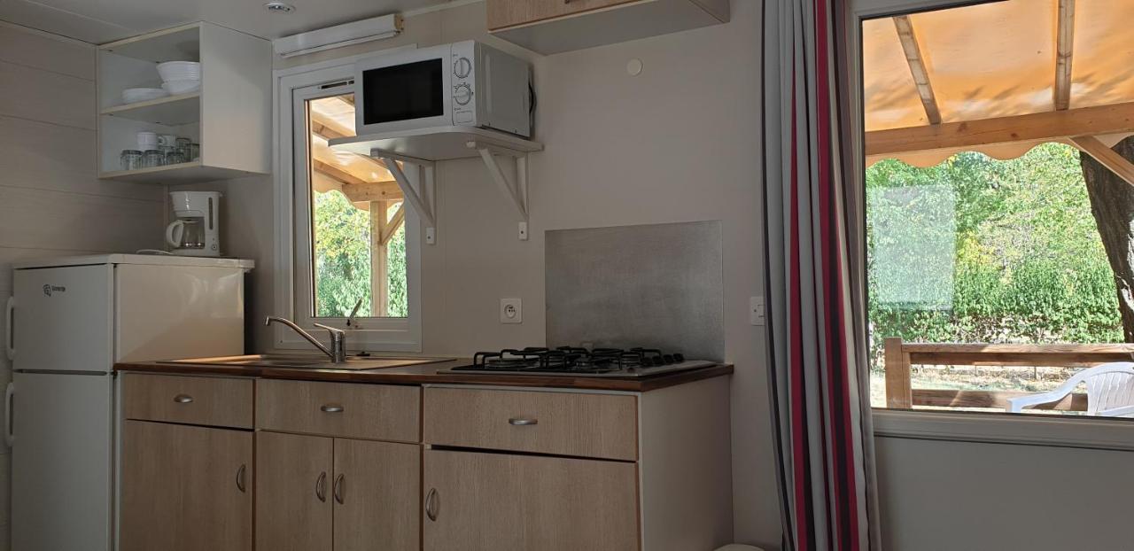 Camping Avec Piscine Et Riviere A Tournon Sur Rhone Ardeche Luaran gambar